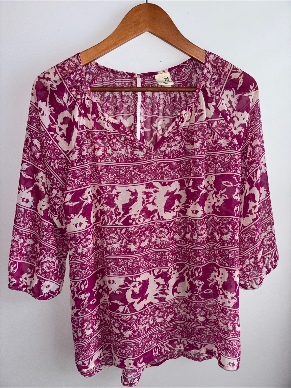 Pink Owl Printed V-Neck Blouse in Fuchsia and Cream